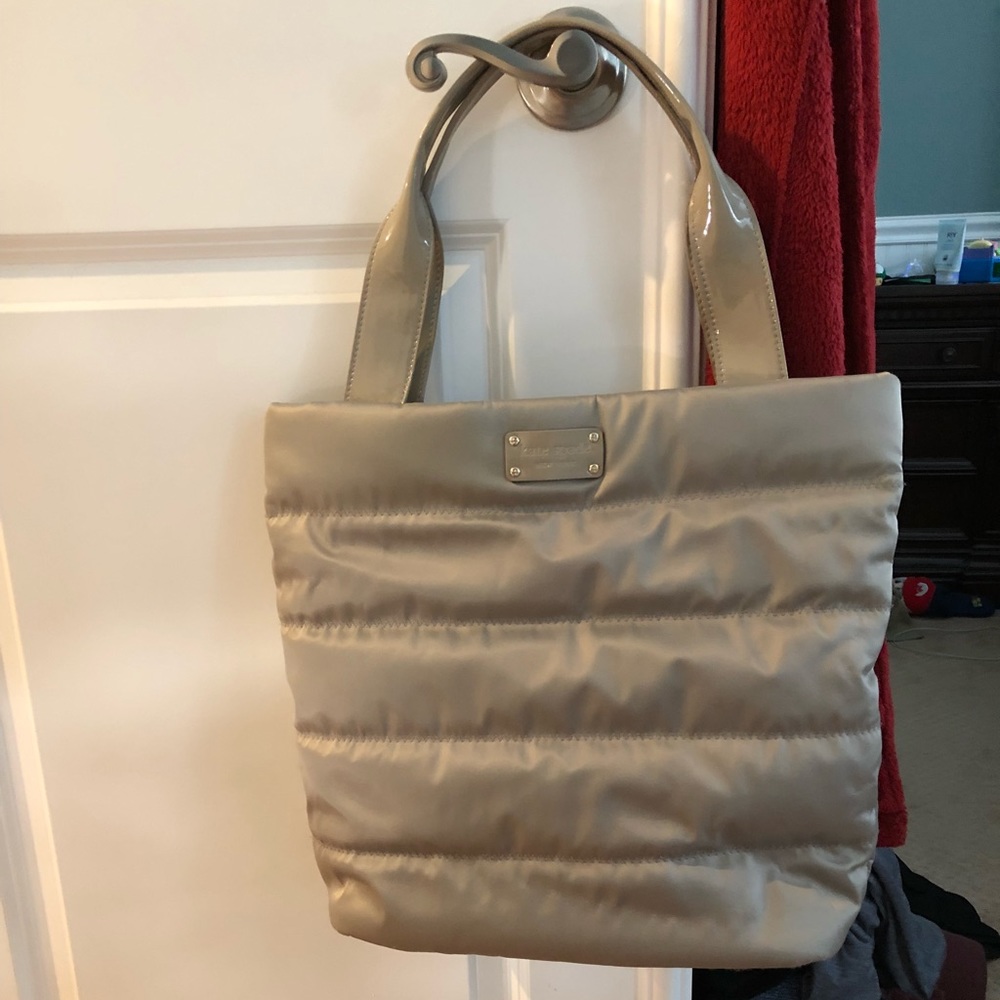Kate Spade New Yorker Puffer Tote in Beige/Nude